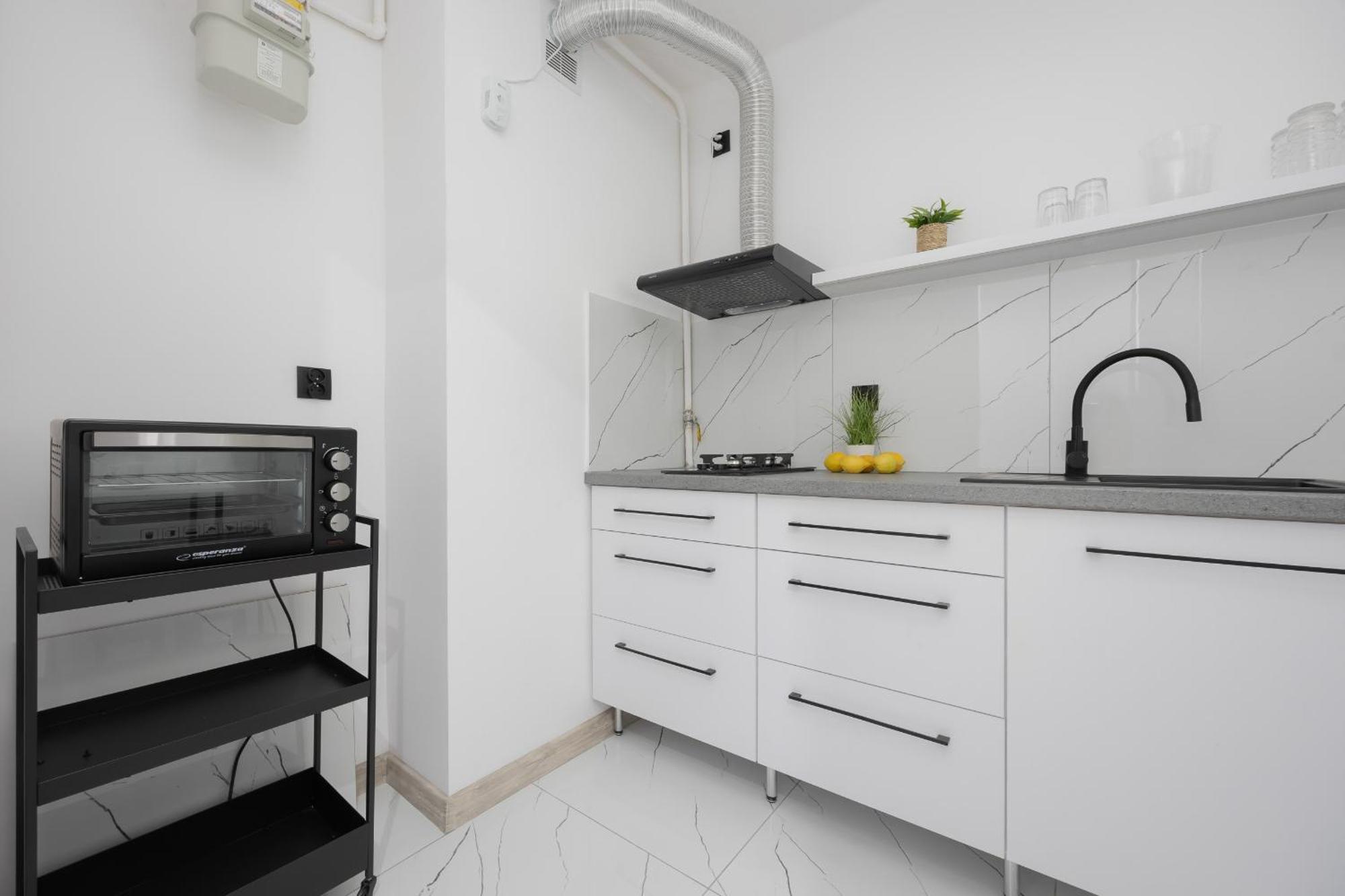 Bright Apartament Wola Ideal For Remote Work By Renters Apartament *